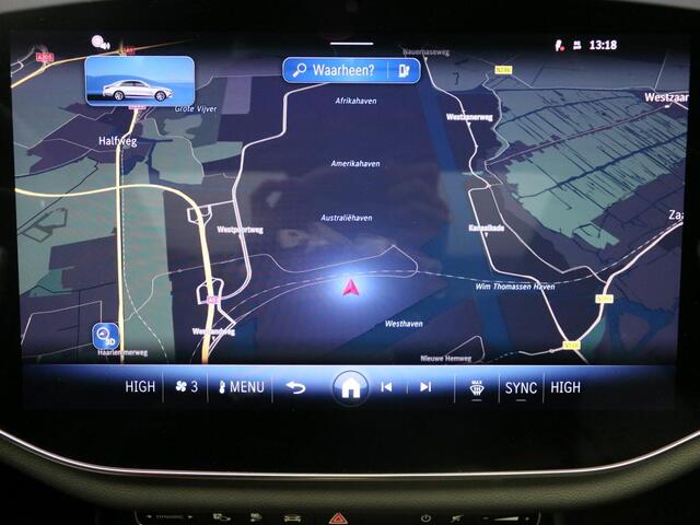 Mercedes-Benz E-KLASSE 300 e AMG Plug-In Hybride AMG Line | Panorama Schuif-Kanteldak | 360° camera | Distronic | Memory Pakket Voorstoelen. Inclusief 24 maanden MB Certified garantie voor Europa.