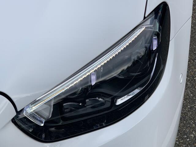 Mercedes-Benz E-KLASSE 300 e AMG Line l Schuif- kanteldak l Multibeam LED l Afneembare Trekhaak l Camaera l Stoelverwarming l Dodehoek detectie l