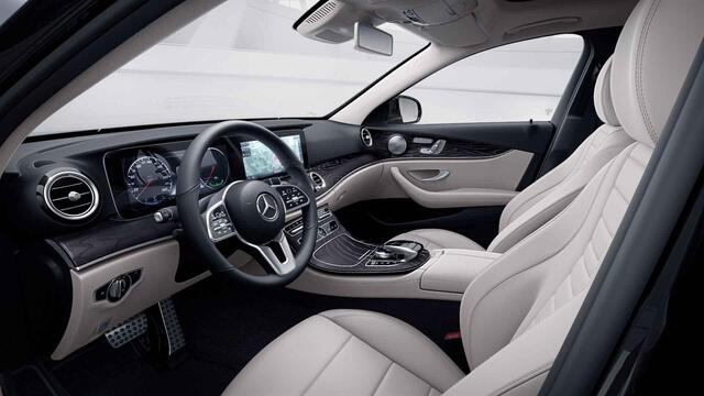 Mercedes-Benz E-KLASSE 300 e Premium Plus | AMG | Burmester | Panoramadak | Memory | Widescreen | Multibeam