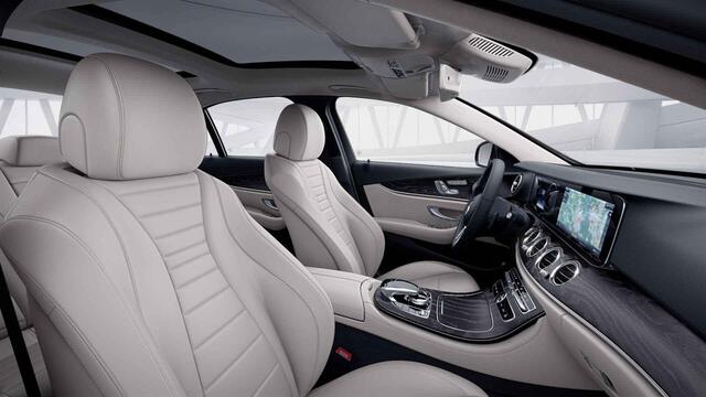 Mercedes-Benz E-KLASSE 300 e Premium Plus | AMG | Burmester | Panoramadak | Memory | Widescreen | Multibeam