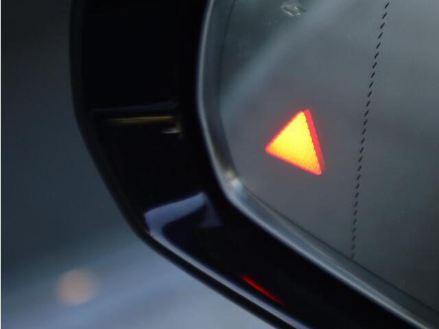 Mercedes-Benz E-KLASSE 300 e AMG Line