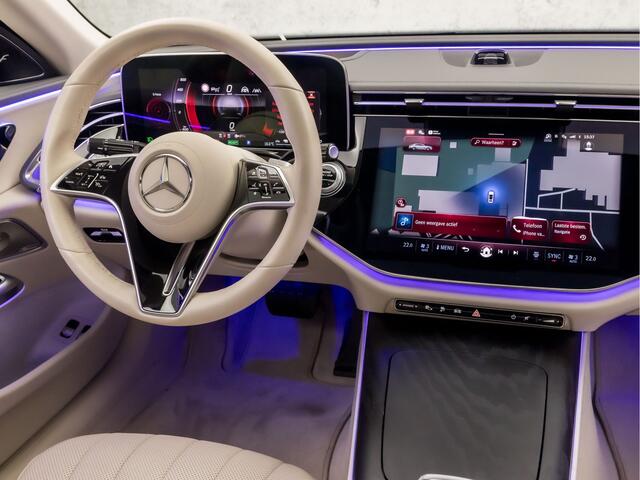 Mercedes-Benz E-KLASSE 300 e 4MATIC Exclusive Line 313Pk (PASSAGIER DISPLAY, PANORAMADAK, ACHTERAS STURING, LUCHTVERING, COMFORTSTOELEN, DIGITAL LIGHT, 1e EIGENAAR, NIEUWSTAAT)