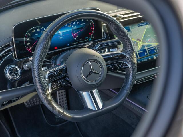 Mercedes-Benz E-KLASSE 200 AMG Line | Pano | Elc trekhaak | Bijrijderdisplay