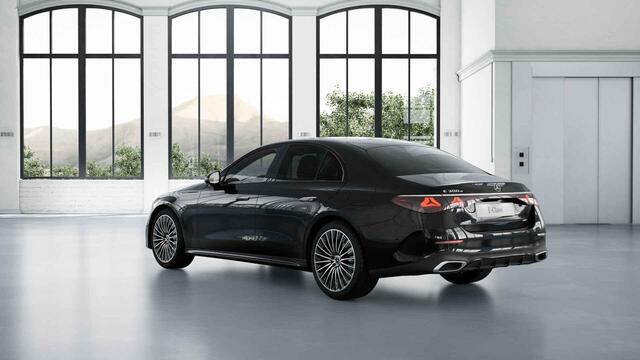 Mercedes-Benz E-KLASSE 300e Sport Edition | Premium-pakket | Nightpakket | Dodehoekassistent | 360° camera | Stoel ventilatie voor |