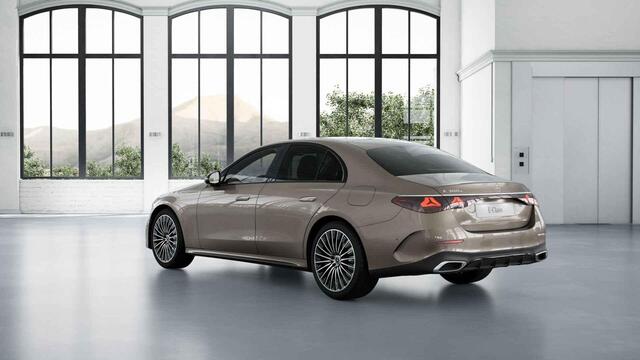 Mercedes-Benz E-KLASSE 300e Sport Edition | Panoramaschuifdak | Nightpakket | Premium plus pakket | Rijassistentiepakket Plus | Stoelventilatie | Burmester | 360° camera |