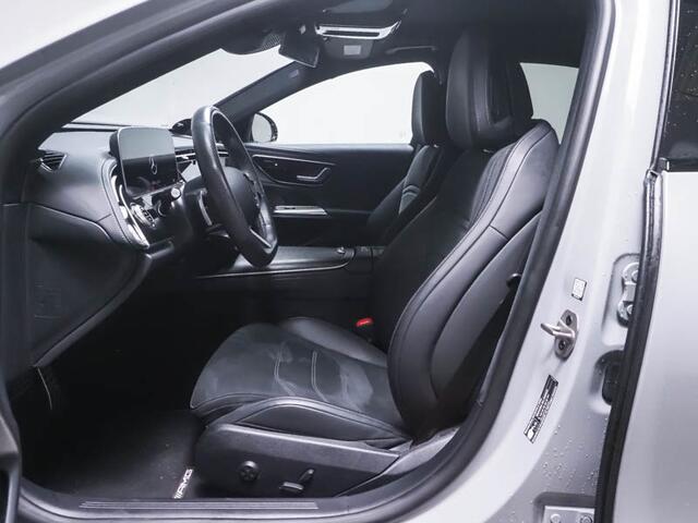 Mercedes-Benz E-KLASSE 300 e AMG Line