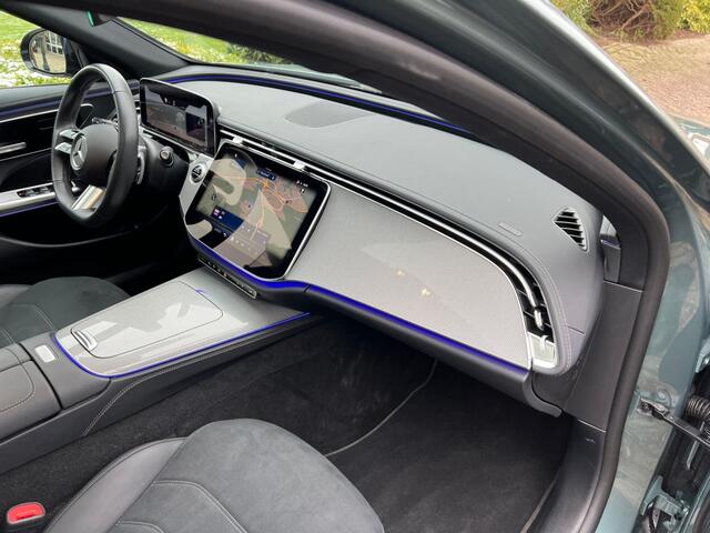 Mercedes-Benz E-KLASSE E 300e AMG int + ext, Night pakket, Pano dak, Distronic