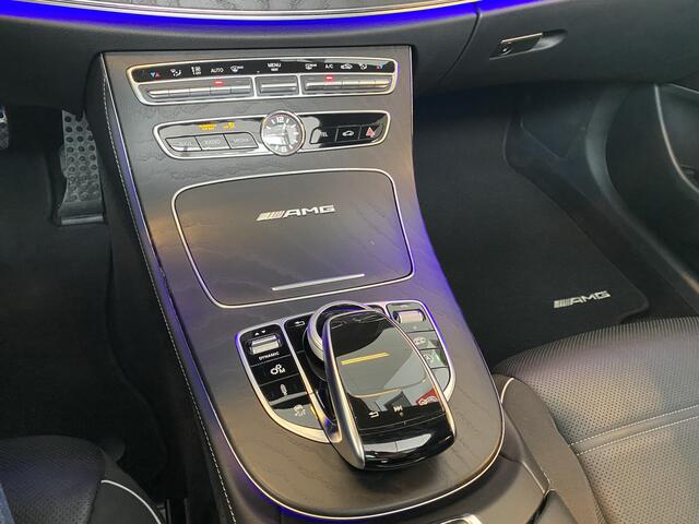 Mercedes-Benz E-KLASSE Sedan AMG 63 S 4MATIC Premium Plus | Panoramadak | Stoelmassage | Stoelverwarming V+A | Stoelverkoeling | Stuurverwarming | Burmester Audio | Adaptive Cruise Control | Sfeerverlichting | Navigatie | Spraakbediening | Rondomzichtcamera | Trekhaak | Matrix 