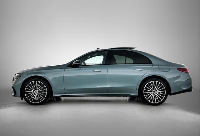 Mercedes-Benz E-KLASSE 300 e Sport Edition | Nightpakket | Panoramaschuifdak | Memorypakket | 360° camera | DIGITAL Light | Smartphone integratie | MBUX Superscreen | Augmented Reality navigatie | 20 inch AMG velgen |