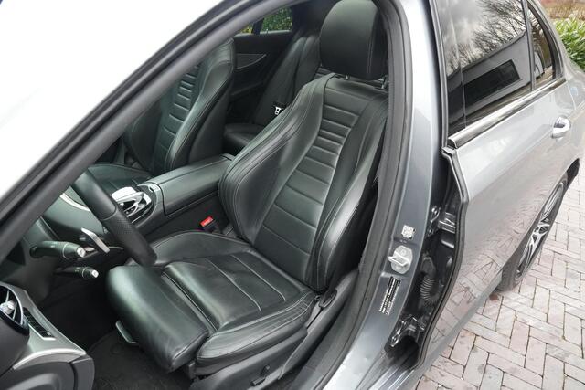 Mercedes-Benz E-KLASSE 220 d Business Solution AMG Panoramadak WideScreen Ambient Luxe Leder