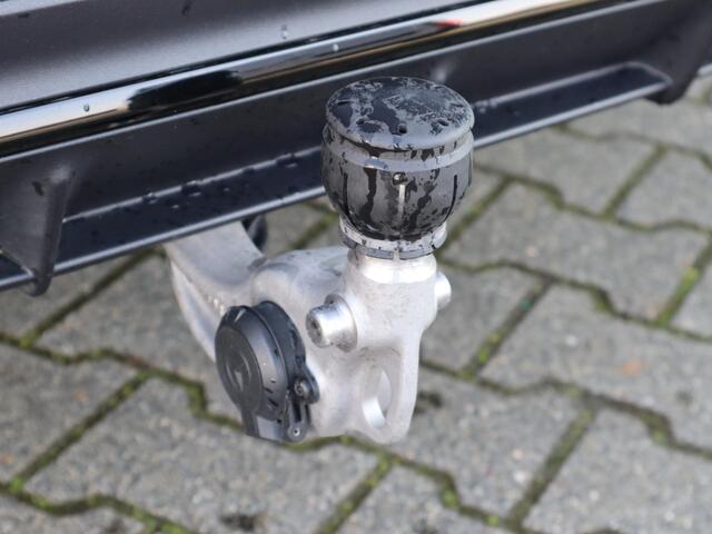 Mercedes-Benz E-KLASSE 300 e Sport Edition