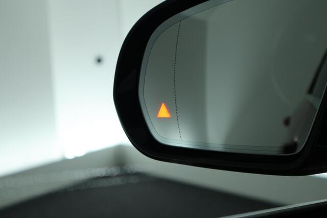 Mercedes-Benz E-KLASSE 220 d 194pk Premium Plus Trekhaak Leder 360Camera Burmester Memory Panoramadak Navigatie