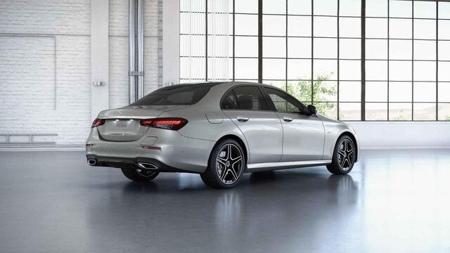 Mercedes-Benz E-KLASSE 300 e AMG Line