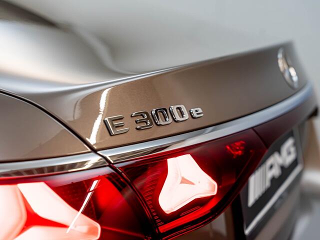 Mercedes-Benz E-KLASSE E 300e AMG Line | Night | Superscreen | Burmester | Pano