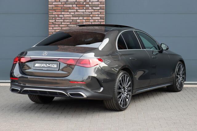 Mercedes-Benz E-KLASSE 200 AMG Line | Hyperscreen | Distronic+ | Panoramadak | Stoelventilatie | Burmester | Verwarmd Stuurwiel | Surround Camera | Digital Light | Exclusiefpakket |