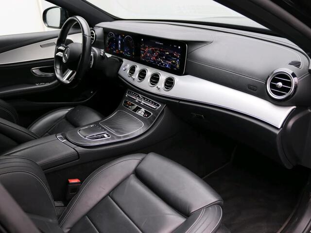 Mercedes-Benz E-KLASSE 300 e Business Solution AMG AMG Line | Night Pakket | Trekhaak | Lederen Bekleding | Dodehoekassistent | 360°-Camera | MultiBeam Koplampen. Inclusief 24 maanden MB Certified garantie voor Europa.