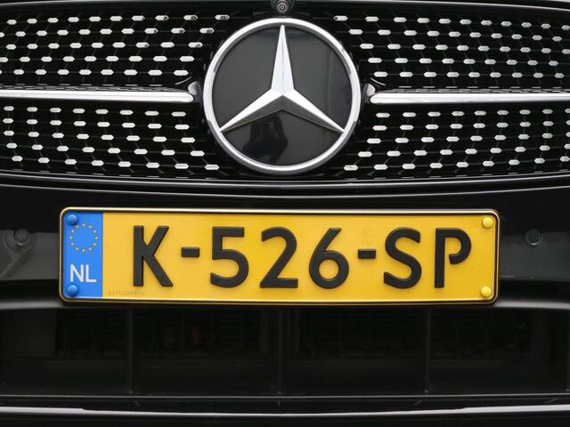 Mercedes-Benz E-KLASSE 300 e Business Solution AMG AMG Line | Night Pakket | Trekhaak | Lederen Bekleding | Dodehoekassistent | 360°-Camera | MultiBeam Koplampen. Inclusief 24 maanden MB Certified garantie voor Europa.