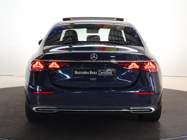 Mercedes-Benz E-KLASSE 300 e 4MATIC Exclusive Line | Premium plus | Superscreen | Trekhaak | Memory | Burmester |