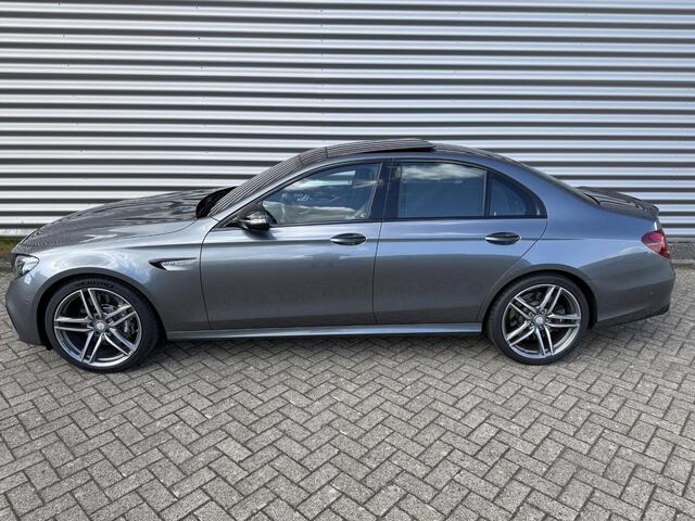 Mercedes-Benz E-KLASSE AMG 63 4MATIC 1e Lak Pano Burmester Sfeer