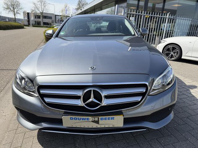 Mercedes-Benz E-KLASSE 350 e Avantgarde Trekhaak | Stuurverwarming | Memory | CarPlay | Camera