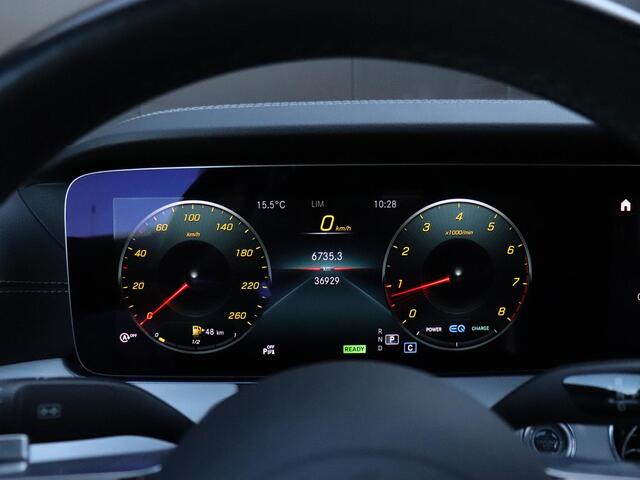 Mercedes-Benz E-KLASSE Coupé 200 AMG Line | PANO-DAK | STOELVERW. | CAMERA | NAVI | APPLE CARPLAY | CRUISE |
