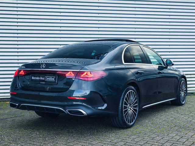 Mercedes-Benz E-KLASSE Limousine 300 e Sport Edition Panorama dak