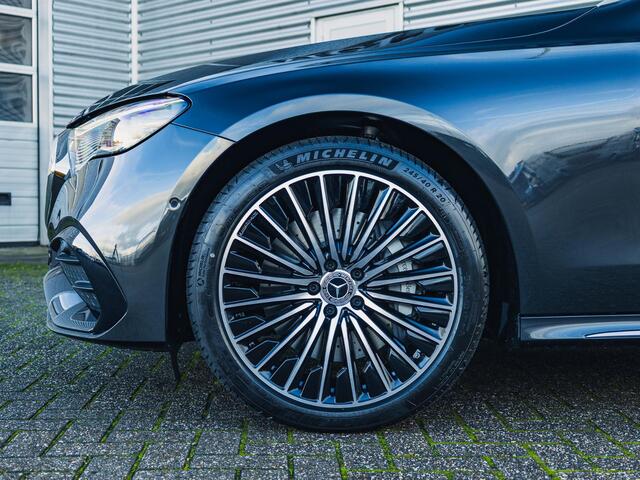 Mercedes-Benz E-KLASSE Limousine 300 e Sport Edition Panorama dak
