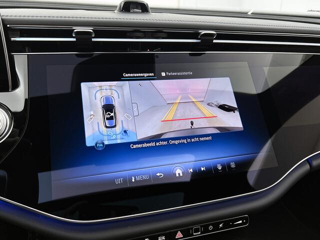 Mercedes-Benz E-KLASSE 300 e Business Solution AMG | Premium pakket | Nightpakket | Trekhaak | Panoramaschuifdak | 360° camera | Sierdelen in pianolak zwart | Burmester® 4D surround sound | GUARD 360° |