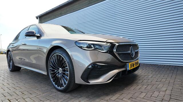 Mercedes-Benz E-KLASSE 300 e Sport Edition amg vol vol panorama dak