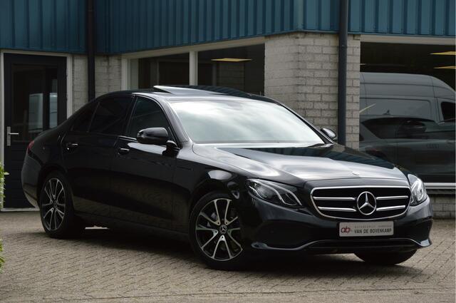 Mercedes-Benz E-KLASSE 200 AVANTGARDE | AUTOMAAT | SCHUIFDAK | NIGHT PAKKET | SFEERVERL | CARPLAY | LED | CAMERA | ENZ