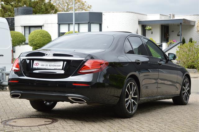 Mercedes-Benz E-KLASSE 200 AVANTGARDE | AUTOMAAT | SCHUIFDAK | NIGHT PAKKET | SFEERVERL | CARPLAY | LED | CAMERA | ENZ