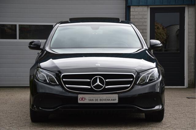 Mercedes-Benz E-KLASSE 200 AVANTGARDE | AUTOMAAT | SCHUIFDAK | NIGHT PAKKET | SFEERVERL | CARPLAY | LED | CAMERA | ENZ