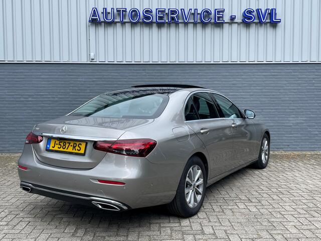 Mercedes-Benz E-KLASSE 200 Avantgarde - Pano - 360gr. camera - Dodehoekassitent etc etc !