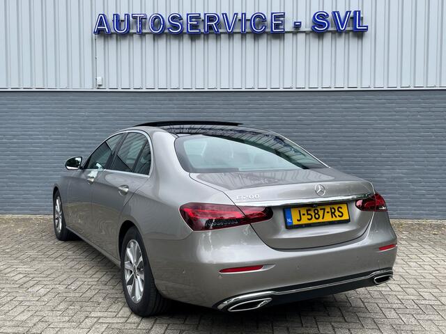 Mercedes-Benz E-KLASSE 200 Avantgarde - Pano - 360gr. camera - Dodehoekassitent etc etc !