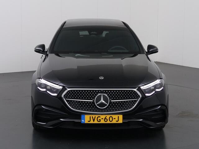 Mercedes-Benz E-KLASSE 300e Sport Edition | Panoramaschuifdak | Head-up | Trekhaak | Burmester | Nightpakket | 360° camera |