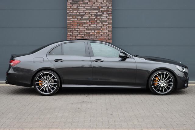 Mercedes-Benz E-KLASSE 450 4MATIC Premium+ AMG Line | Luchtvering | Distronic+ | Burmester | Soft-Close | Memory | Trekhaak | HUD | Augmented Reality | Panoramadak | Keyless Go |