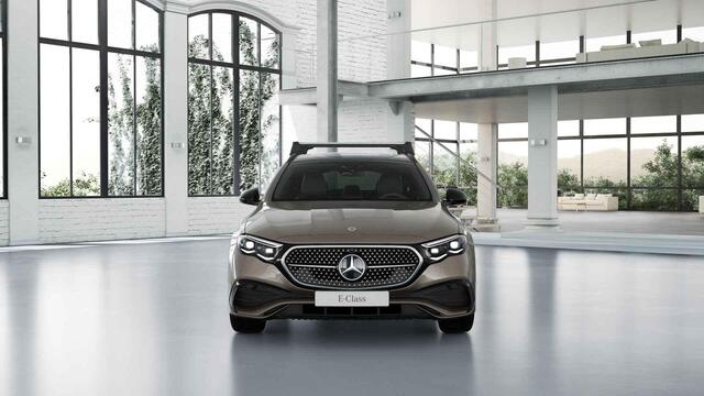 Mercedes-Benz E-estate 300 e AMG Line | Rij assistentie pakket | Trekhaak | Panoramadak | Night pakket |