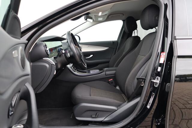 Mercedes-Benz E-estate 300 e Luxury Line | Adap. Cruise | Elek. Trekhaak | Navigatie | Stoelverwarming | Camera