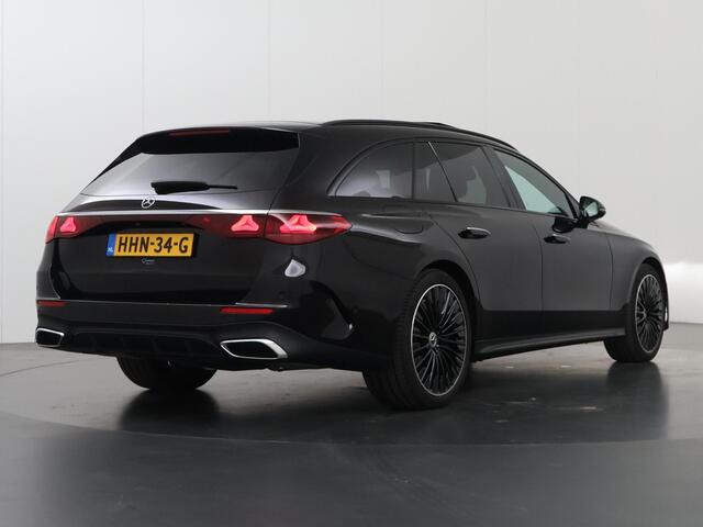 Mercedes-Benz E-estate 300 e Exclusive Line | Panoramadak | Night | Verlichte grill | Burmester | Hyperscreen | Trekhaak |