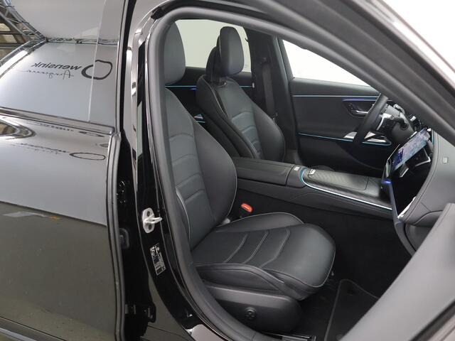 Mercedes-Benz E-estate 300 e Exclusive Line | Panoramadak | Night | Verlichte grill | Burmester | Hyperscreen | Trekhaak |