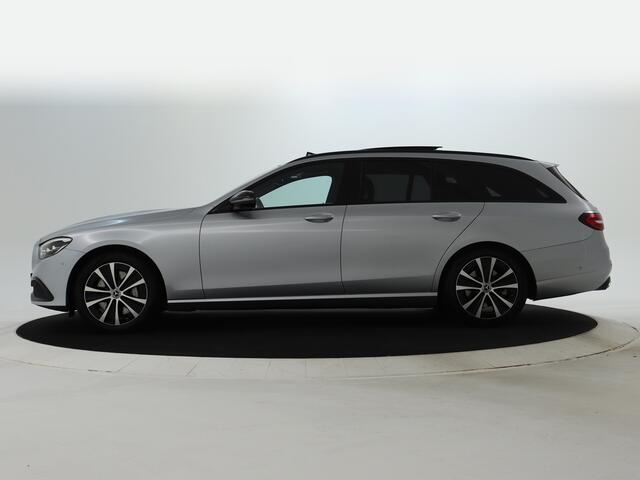 Mercedes-Benz E-estate 300 e Luxury Line | Panoramadak | 360° camera | Burmester | Trekhaak | Sfeerverlichting | Inclusief 24 maanden MB Certified garantie voor Europa.