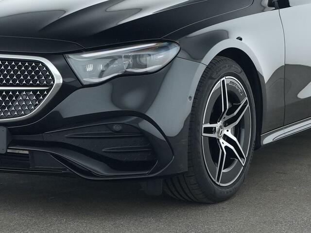 Mercedes-Benz E-estate 300 e AMG Plug-In Hybride AMG Line | Night Pakket | Panorama Schuif-Kanteldak | MBUX Superscreen | Burmester® | AC en DC Laden. Inclusief 24 maanden MB Certified garantie voor Europa.