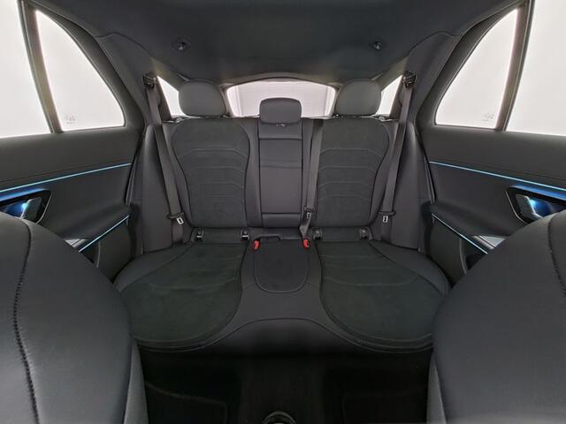 Mercedes-Benz E-estate 300 e AMG Plug-In Hybride AMG Line | Panorama Schuif-Kanteldak | Trekhaak | Burmester® 4D-Surround-Soundsystem | Distronic. Inclusief 24 maanden MB Certified garantie voor Europa.