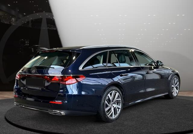 Mercedes-Benz E-estate 300 de 4MATIC Diesel Plug-in-Hybrid Avantgarde Head-Up Trekhaak LED Stoelverwarming 19 Inch Distronic