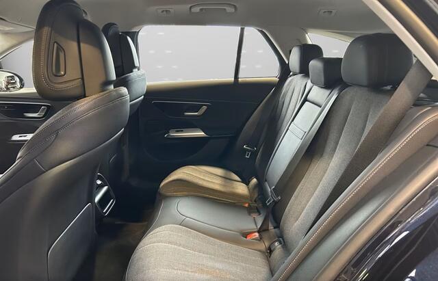 Mercedes-Benz E-estate 300 de 4MATIC Diesel Plug-in-Hybrid Avantgarde Head-Up Trekhaak LED Stoelverwarming 19 Inch Distronic