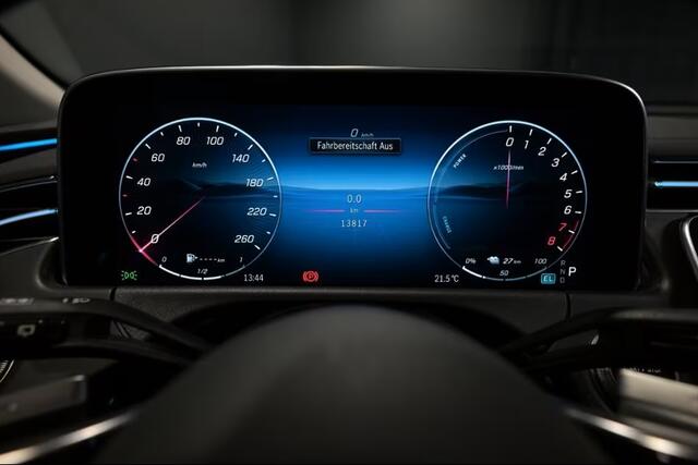 Mercedes-Benz E-estate 300e AVANTGARDE ** LED, TREKH, DISTR, SPIEGEL, KEYLESS, AMBIENTE ** 1e EIG - ¤ 23.500,= onder NP - UNFALLFREI ** ** INFORMEER OOK NAAR ONZE AANTREKKELIJKE FINANCIAL-LEASE TARIEVEN **