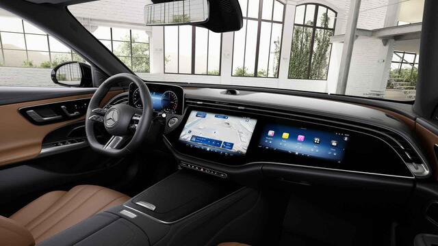 Mercedes-Benz E-estate 300e Sport Edition | Premium Plus | Superscreen | Panoramadak | Rijassistentiepakket | Burmester | 360 camera | Stoelverwarming/ventilatie | Airmatic |