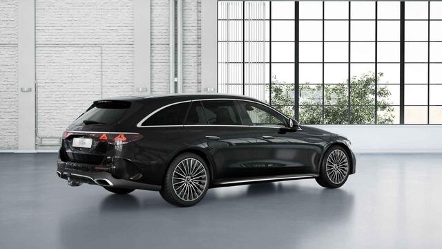 Mercedes-Benz E-estate 300e Sport Edition | Panoramaschuifdak | Dodehoekassistent | 360° camera |Trekhaak | Stoelverwarming | DIGITAL Light |