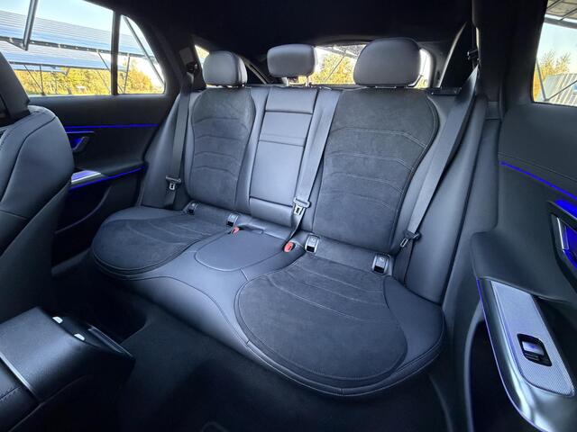 Mercedes-Benz E-estate 300e Sport Edition | Panoramaschuifdak | Dodehoekassistent | 360° camera |Trekhaak | Stoelverwarming | DIGITAL Light |