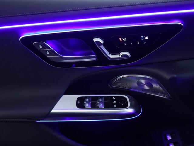 Mercedes-Benz E-estate 300 e Sport Edition | Trekhaak | Rijassistentiepakket Plus | Nightpakket | Akoestisch comfortpakket | KEYLESS GO-pakket | Winter pakket | Antidiefstalpakket URBAN GUARD PLUS | Parkeerpakket met 360°-camera |